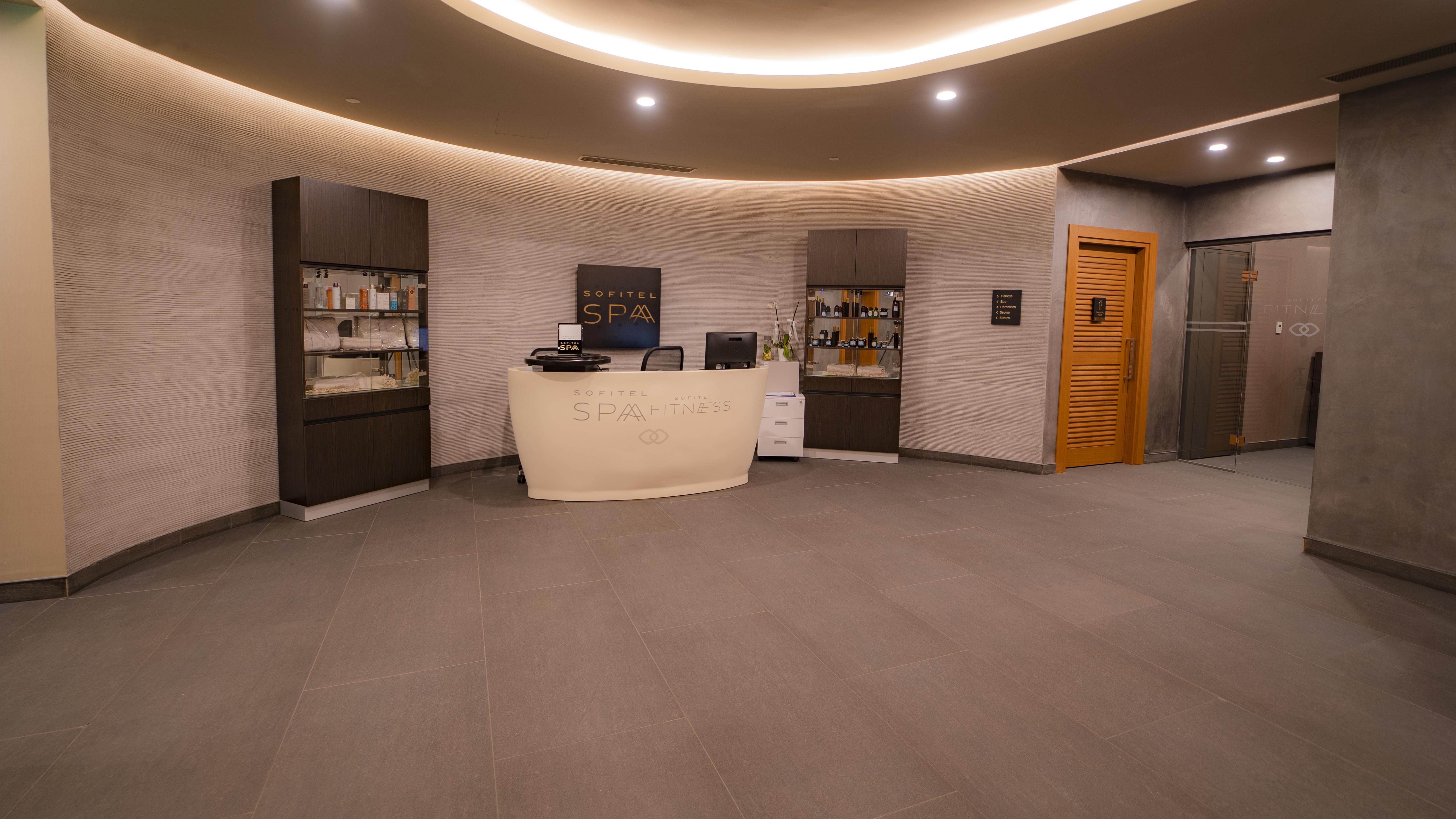 ホテル Sofitel Istanbul Taksim エクステリア 写真 The reception area of the spa