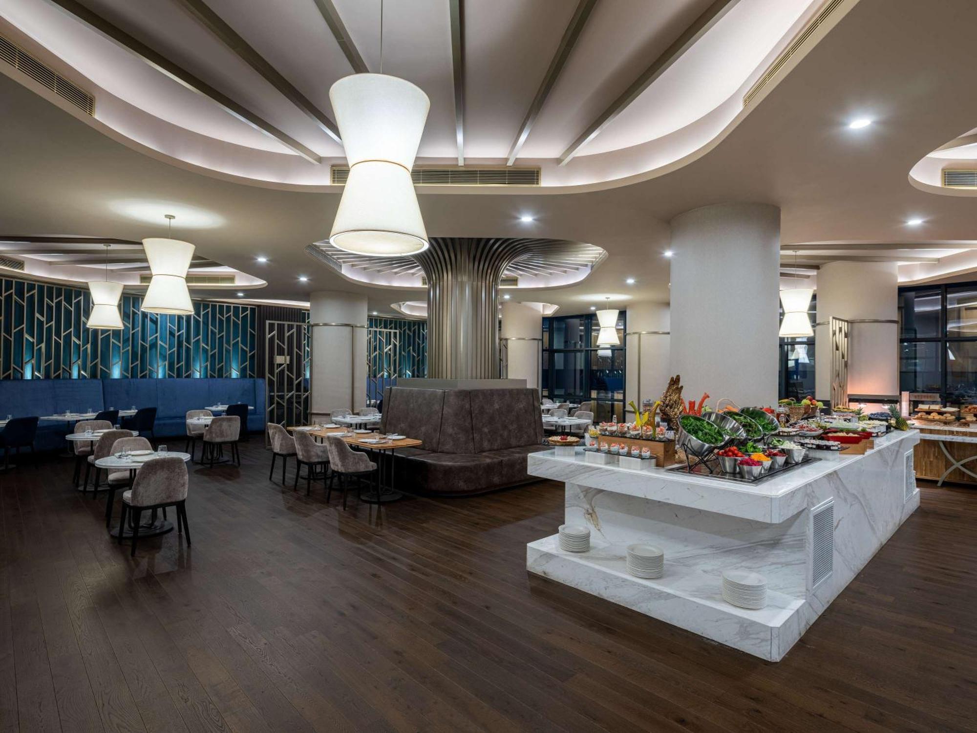 ホテル Sofitel Istanbul Taksim エクステリア 写真 The restaurant