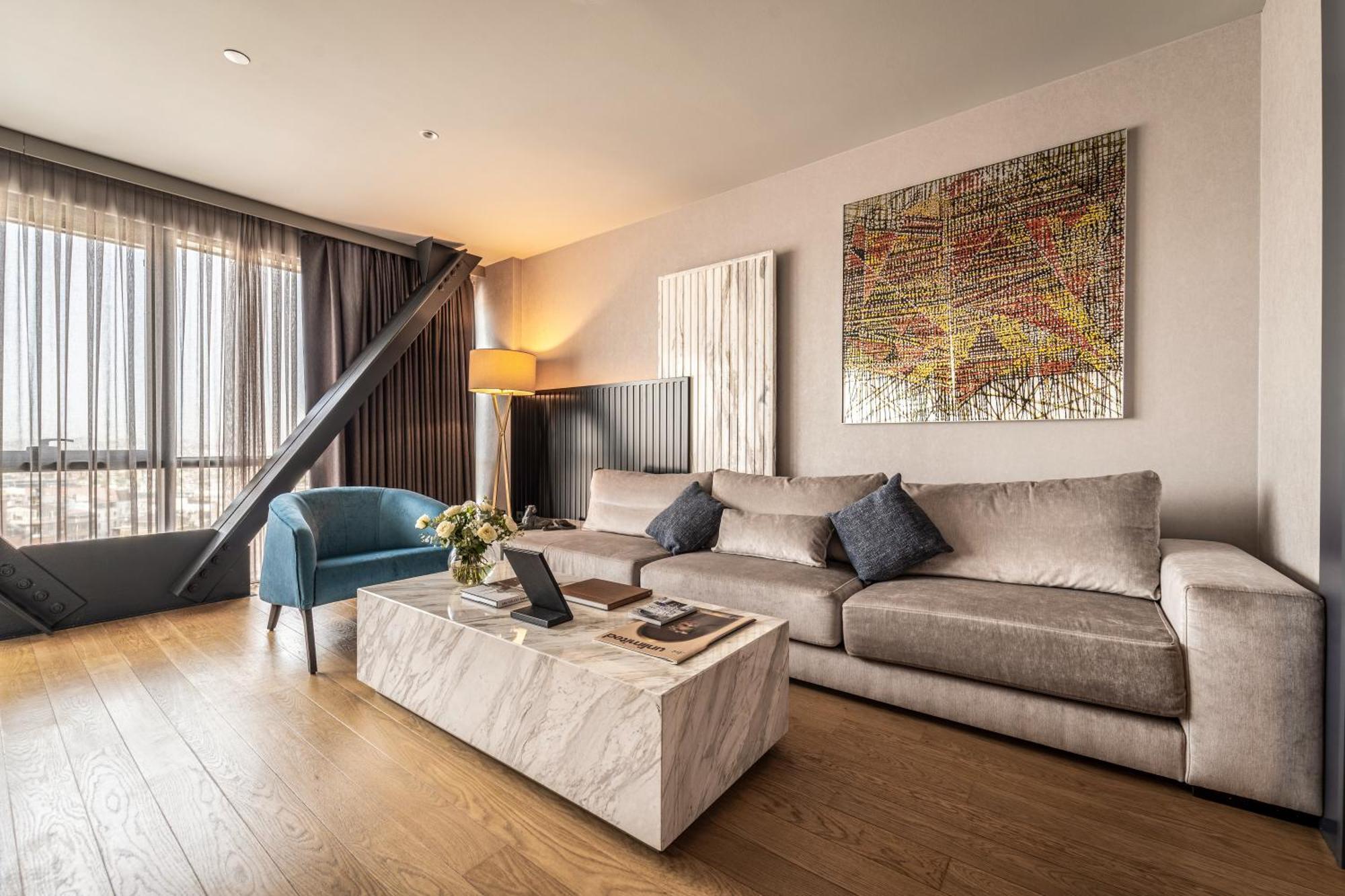 ホテル Sofitel Istanbul Taksim エクステリア 写真 A living room in a penthouse apartment